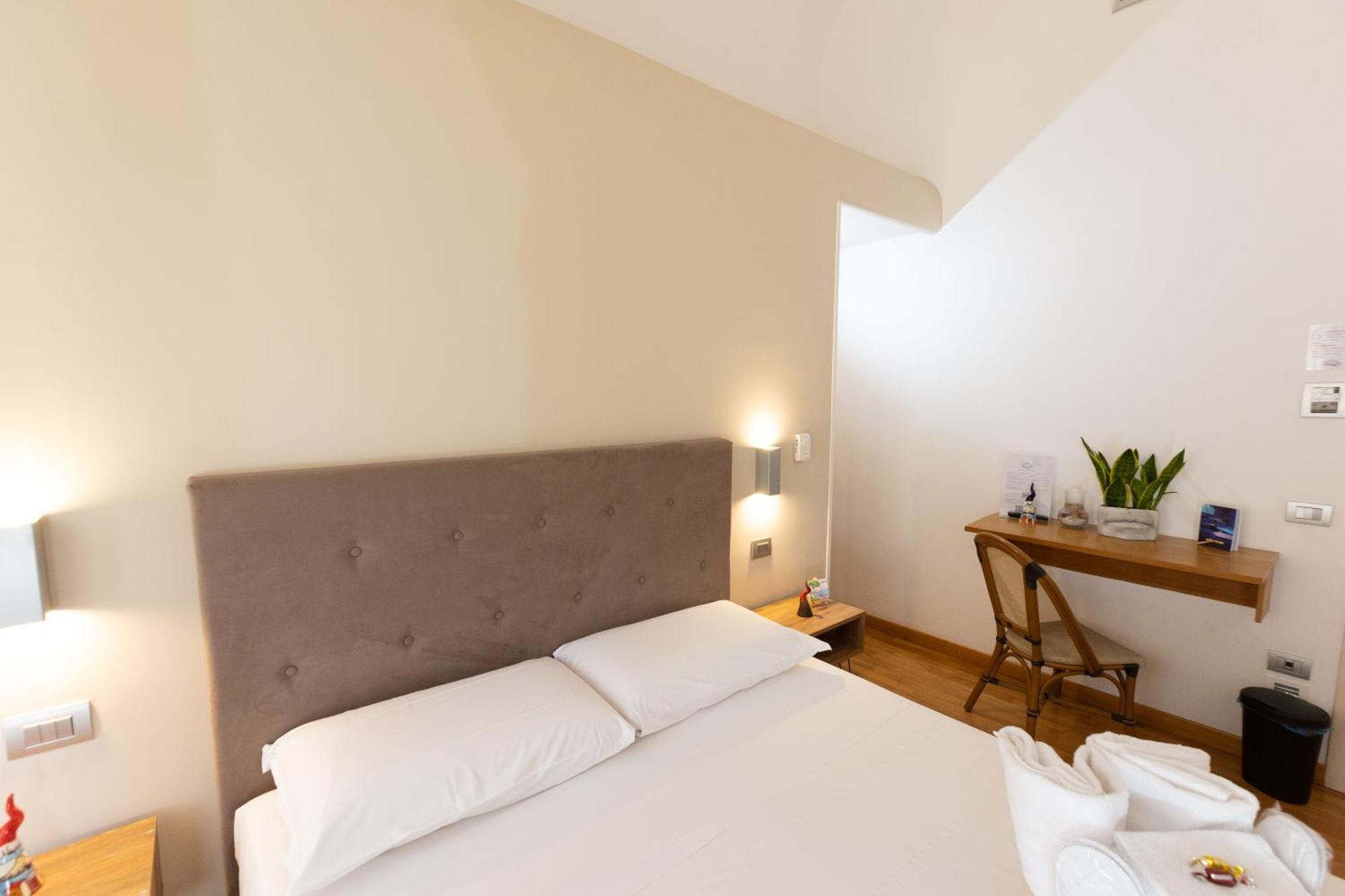 Lungomare Suite & Spa 那不勒斯 外观 照片