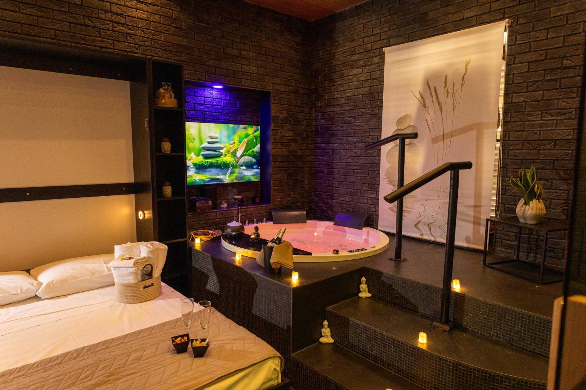 Lungomare Suite & Spa 那不勒斯 外观 照片